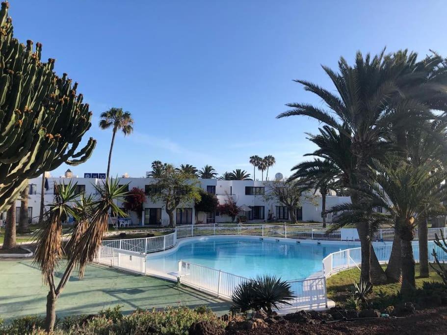 Corralejo Oasis, Lovely 2-Bedroom Apartment Buitenkant foto